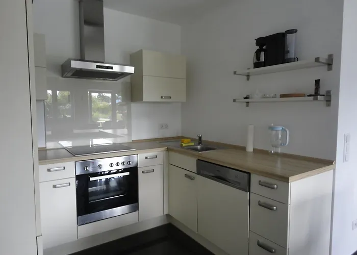 In Ruhiger Lage, 2 Zimmer, 64 Qm