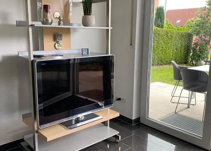 شقة In Ruhiger Lage, 2 Zimmer, 64 Qm غنزبرغ