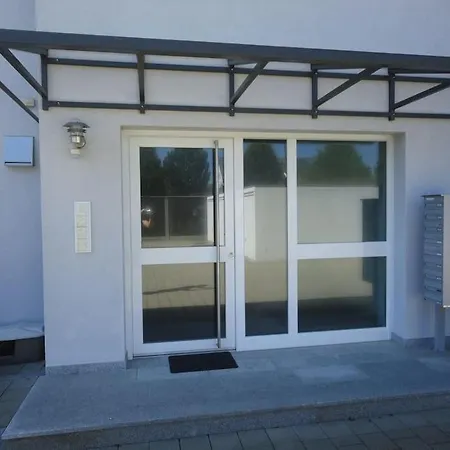 Apartment In Ruhiger Lage, 2 Zimmer, 64 Qm Guenzburg